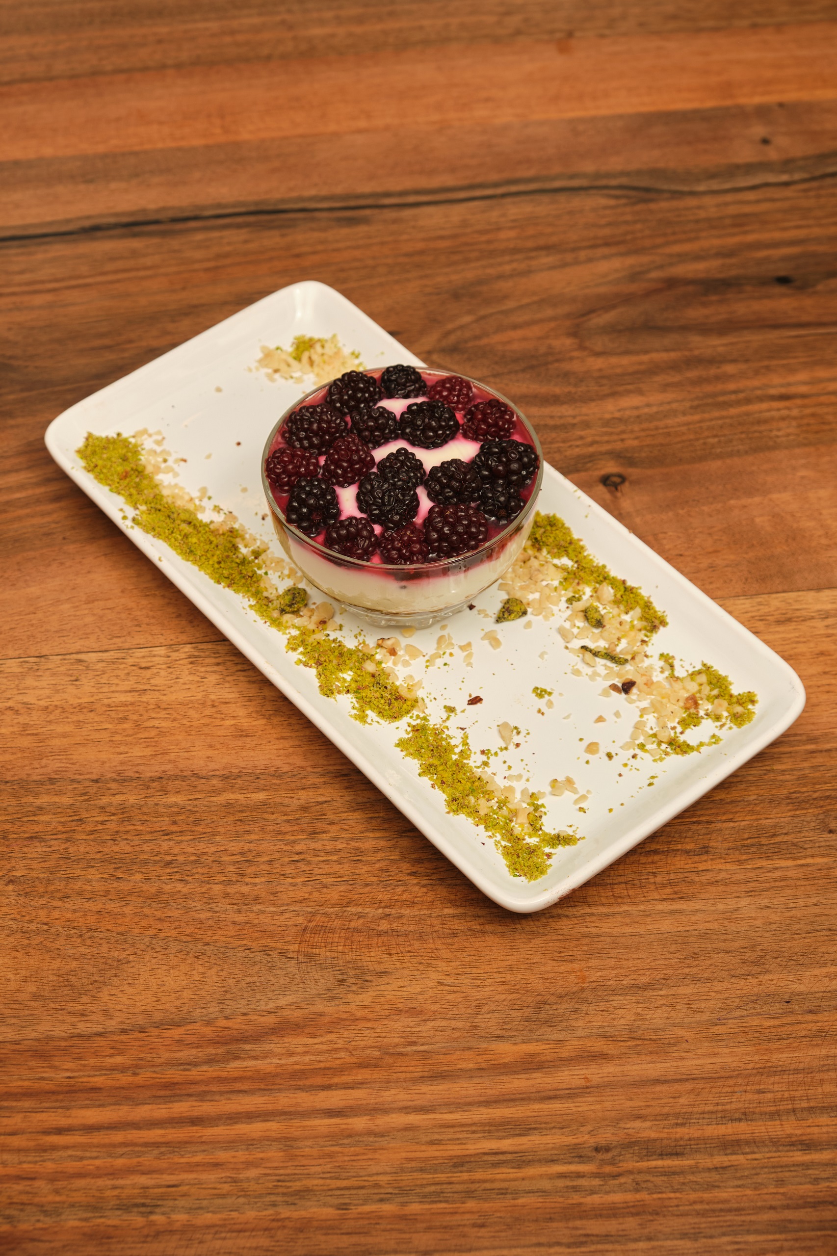 Böğürtlenli Kaşık Pasta