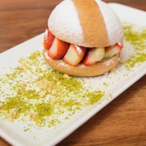 Çilekli Alman Pasta