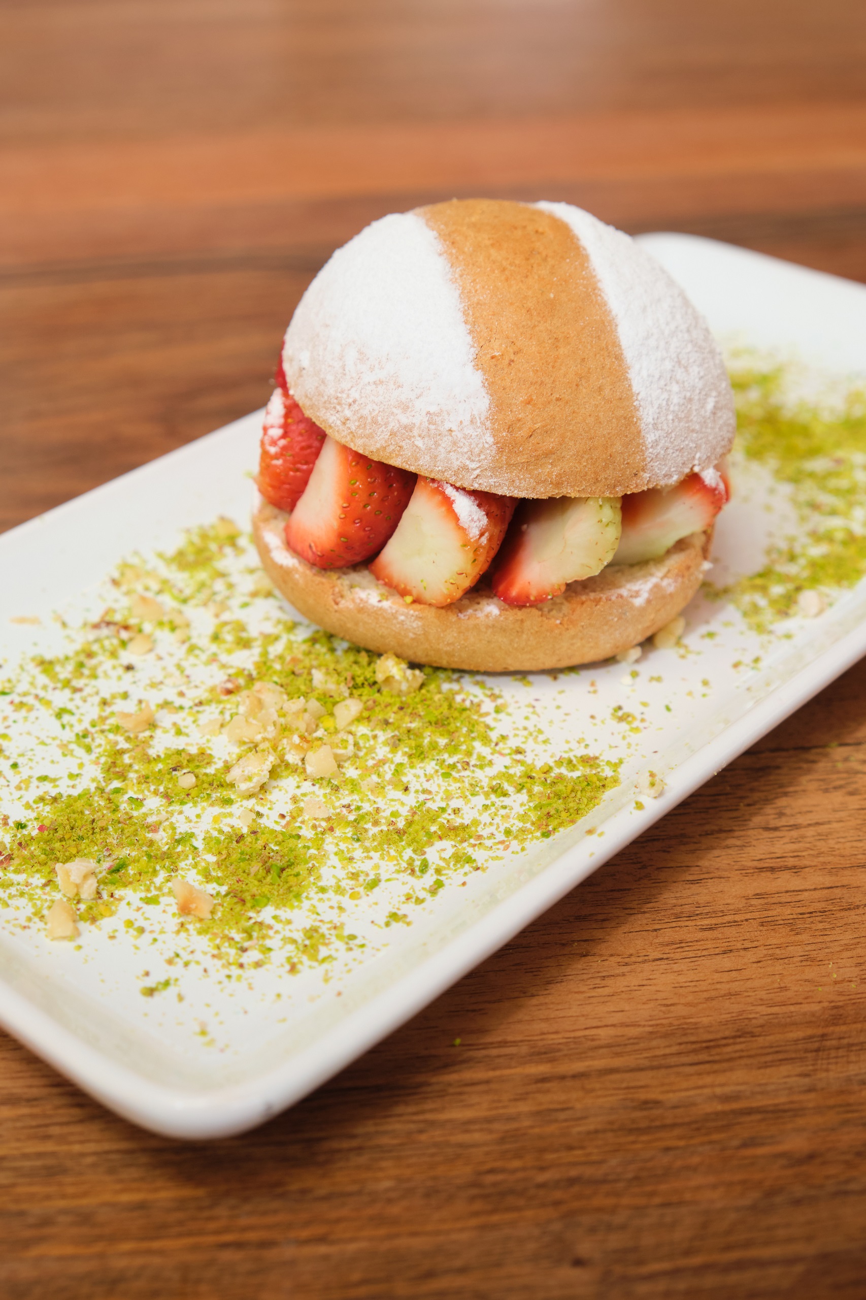 Çilekli Alman Pasta